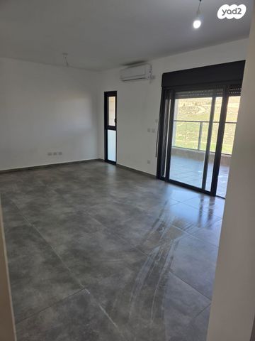 דירה, חנה רחל מלודמיר 1, חומת שמואל, הר חומה, ירושלים