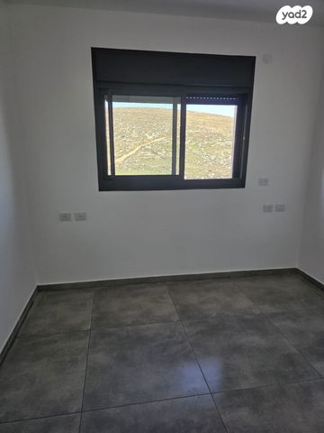 דירה, חנה רחל מלודמיר 1, חומת שמואל, הר חומה, ירושלים