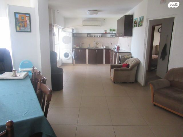 דירת גן, יפה נוף 352, דרום, צפת