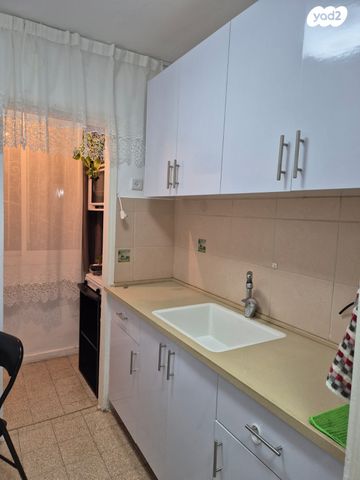 דירה, חובבי ציון 320, הגבעה, ירוחם