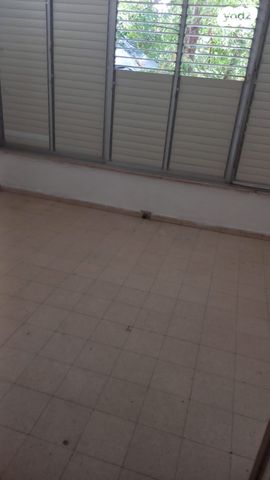 דירה, העלייה השנייה 4, רח' הנשיא צפון, חדרה