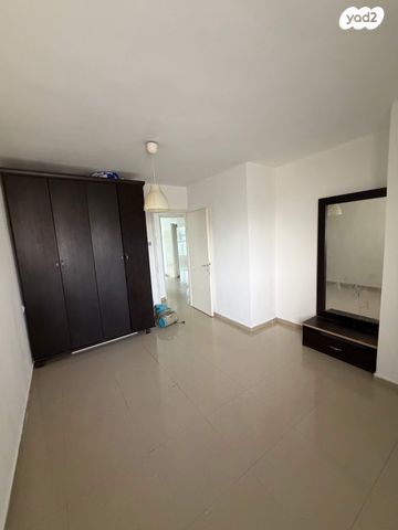 דירה, ש"י עגנון 13, נווה אלונים, אשקלון