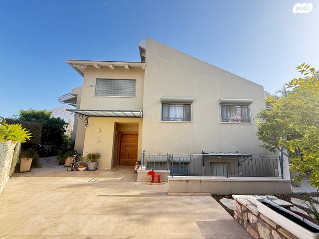 נחל זוויתן 814