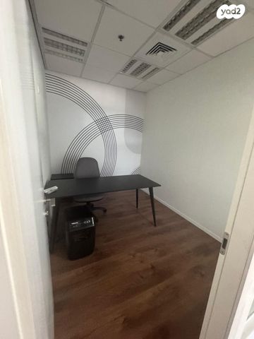 משרדים, מדינת היהודים 85, אזור תעשיה, הרצליה