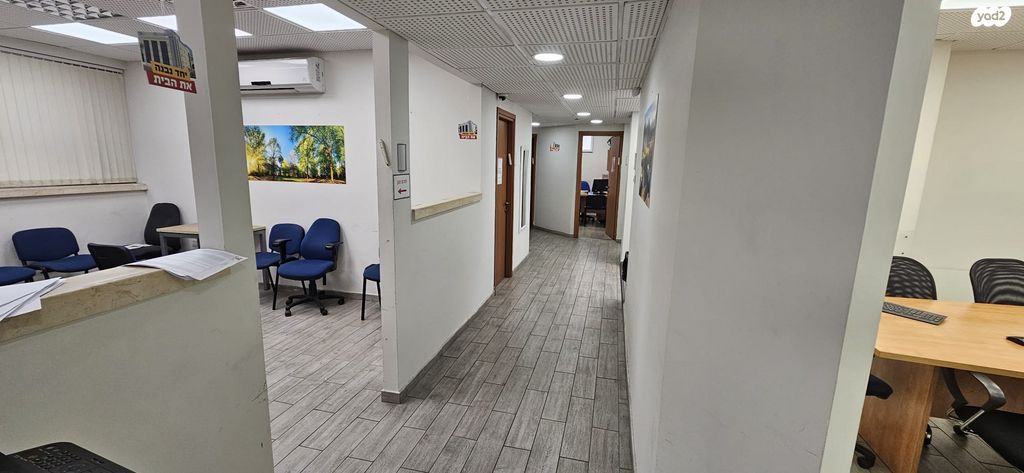 משרדים, הרב כהנמן 72, מרכז העיר, בני ברק