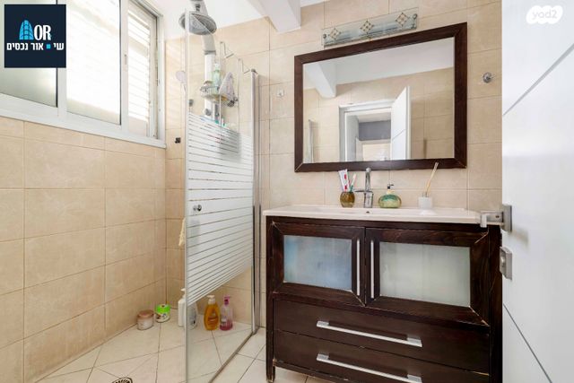 דופלקס, אהרון לובלין, גני אביב, לוד