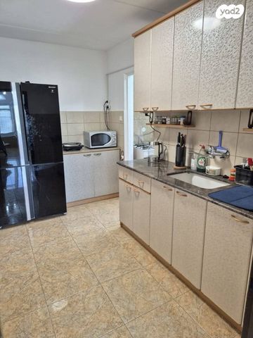 יהודה בורלא 