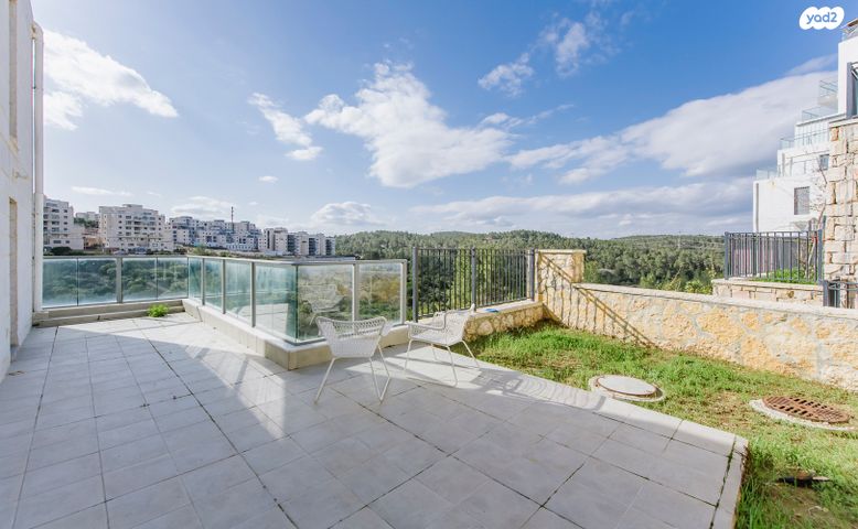 דירת גן, רב חנן, בית שמש