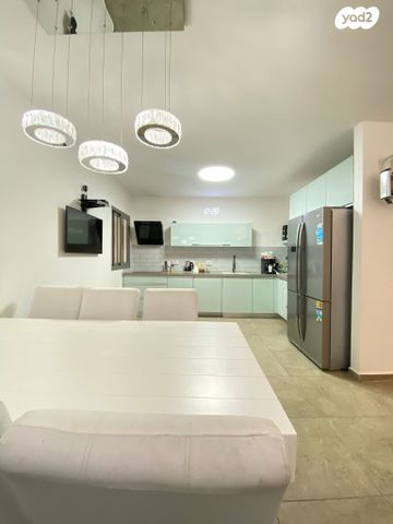 דירה, אהוד מנור, קרית האמנים, מצליח, רמלה