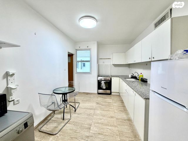 דירה, שדרות ניצה 8, צפון מערב מרכז העיר, נתניה