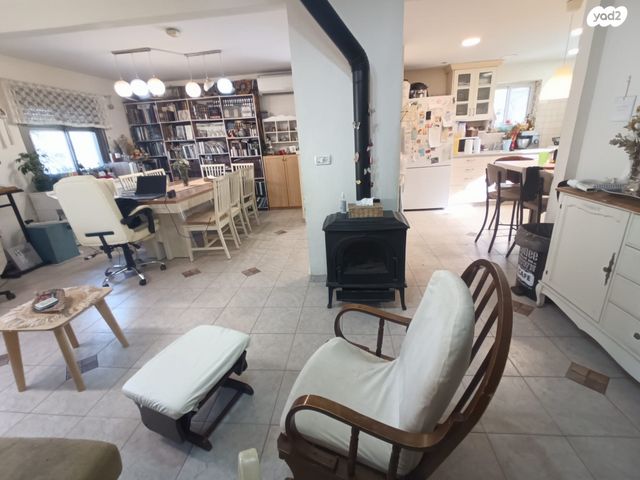 בית פרטי/ קוטג', אלוני הבשן