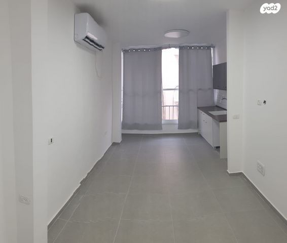 דירה, פרלשטיין, לב העיר, בת ים