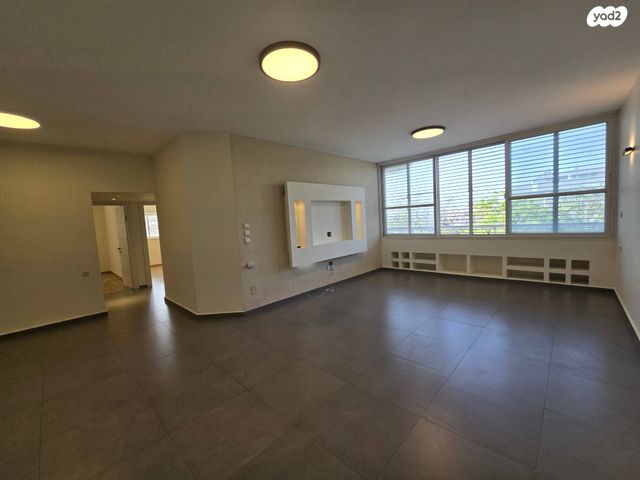 זלמן שניאור 