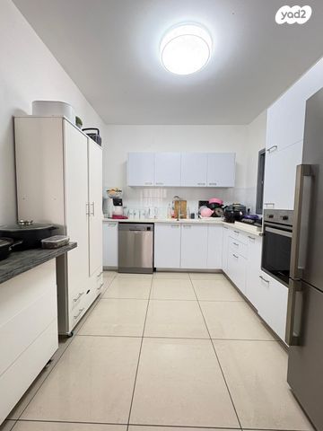 דירה, דני מס, המרכז האזרחי, רמלה