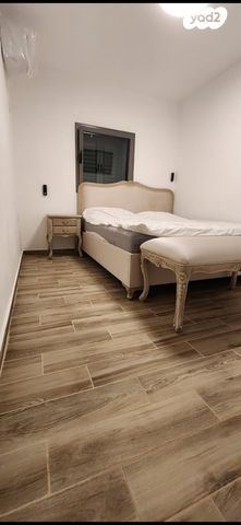 דירה, יהוד, פתח תקווה