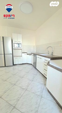 דירה, הרב בן איש חי, גבעת אולגה, חדרה