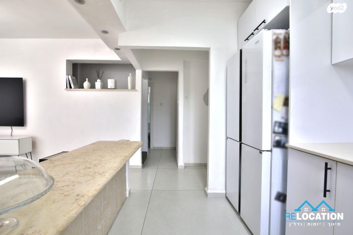 דירה, שדרות הנרייטה סולד, קרית ים ב', קרית ים