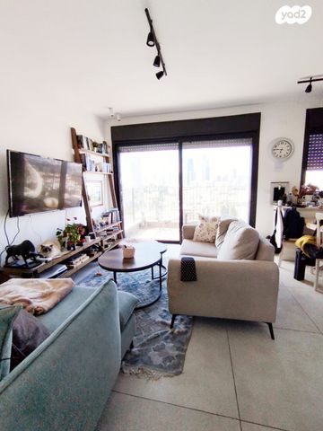 דירה, שכונת בן גוריון, מרכז העיר ג', רמת גן