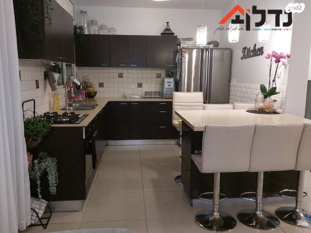 דירת גן, בית שמש