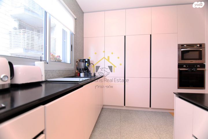 דירה, נתן יונתן, עיר ימים, נתניה