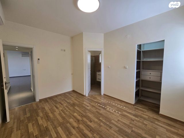 דירה, זלמן שניאור, מרכז, הרצליה