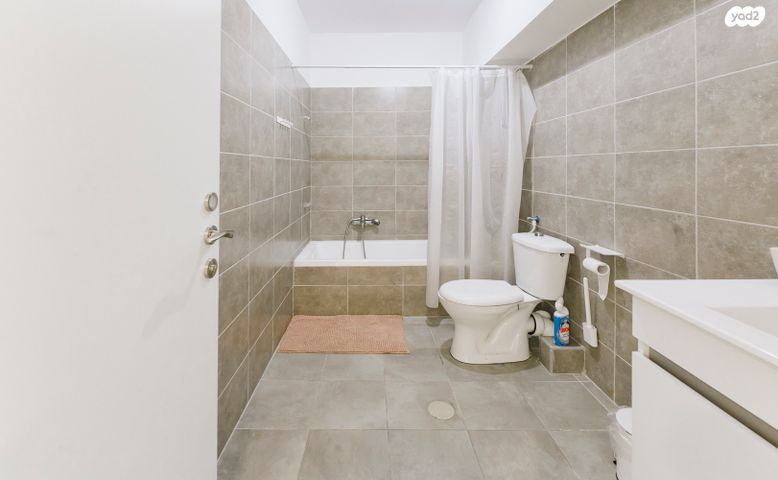 דירת גן, רב חנן, בית שמש