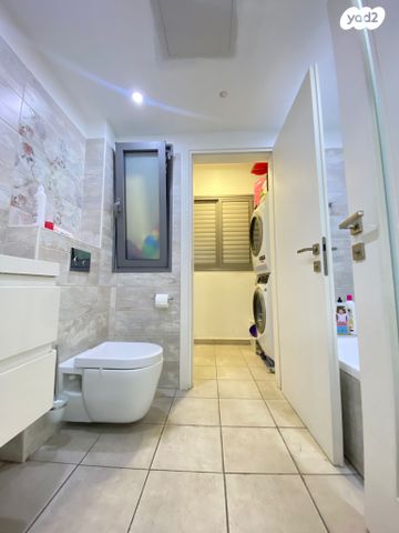 דירה, אהוד מנור, קרית האמנים, מצליח, רמלה