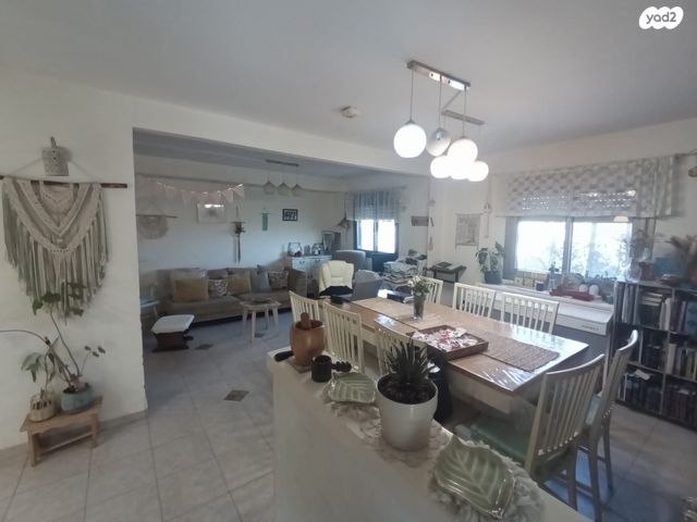 בית פרטי/ קוטג', אלוני הבשן