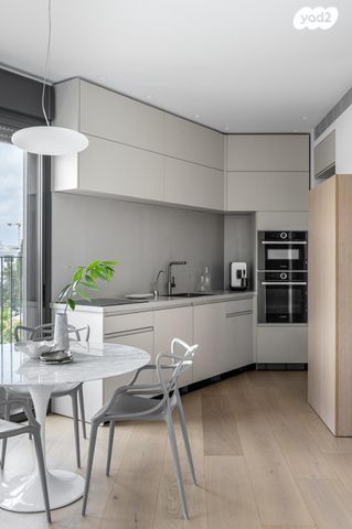 דירה, המייסדים, קזן, רעננה