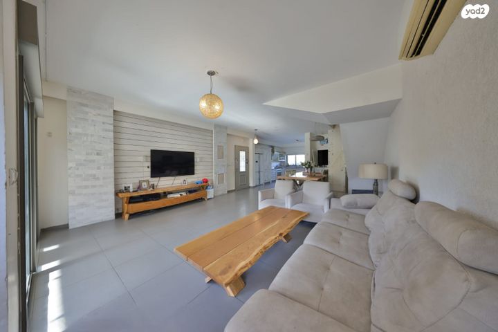 דירת גן, הארי השואג 15, גבעת הרקפות, גבעת תל חי, קרית אתא