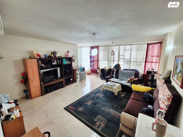 הרב הרצוג 15