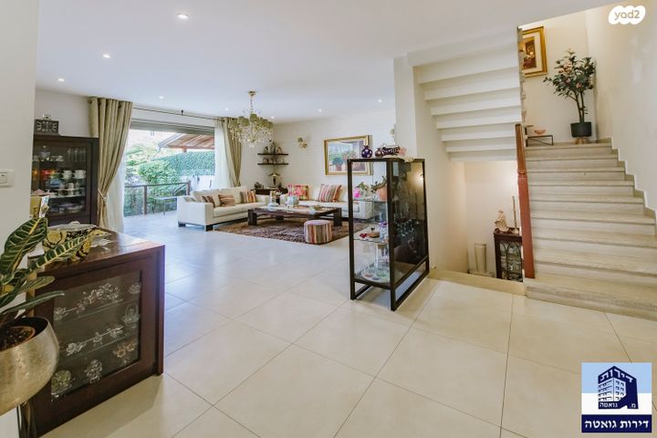 בית פרטי/ קוטג', נווה עוז, פתח תקווה