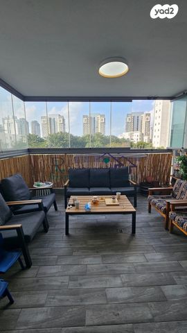 דירה, שדרות בן צבי, אגמים, נתניה