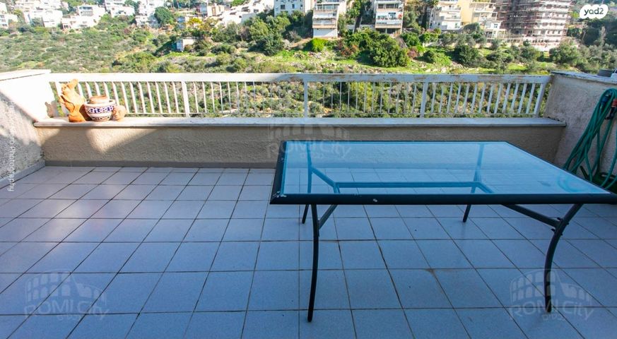 גג/ פנטהאוז