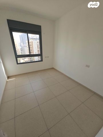 דירה, בני בנימין 51, נתניה