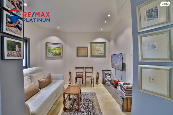 דו משפחתי, קרית קריניצי, רמת גן