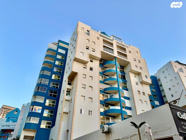 דירה, שדרות ניצה 8, צפון מערב מרכז העיר, נתניה