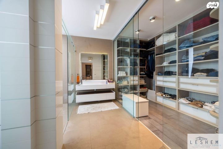 בית פרטי/ קוטג', סביון