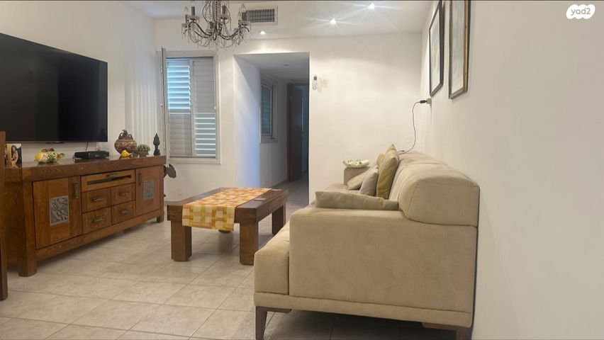 דירה, רמב"ם 2, מרכז מזרחי, נס ציונה