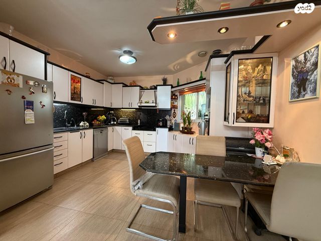 דירת גן, יקינטון 11, הר יונה, נצרת עילית / נוף הגליל