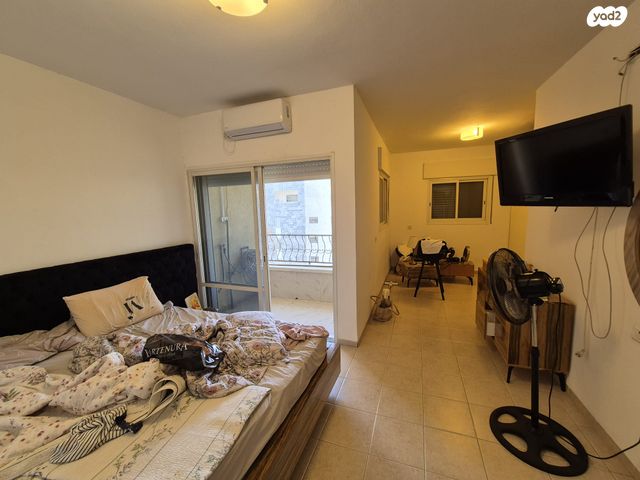 דירה, לח"י, שיכון עובדים, טבריה