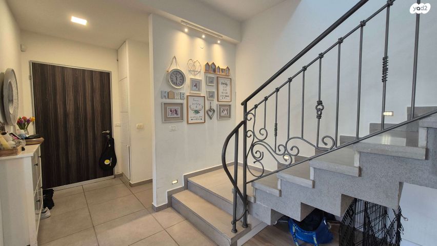 בית פרטי/ קוטג', אורנית