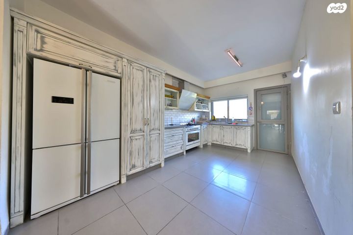 דירת גן, הארי השואג 15, גבעת הרקפות, גבעת תל חי, קרית אתא