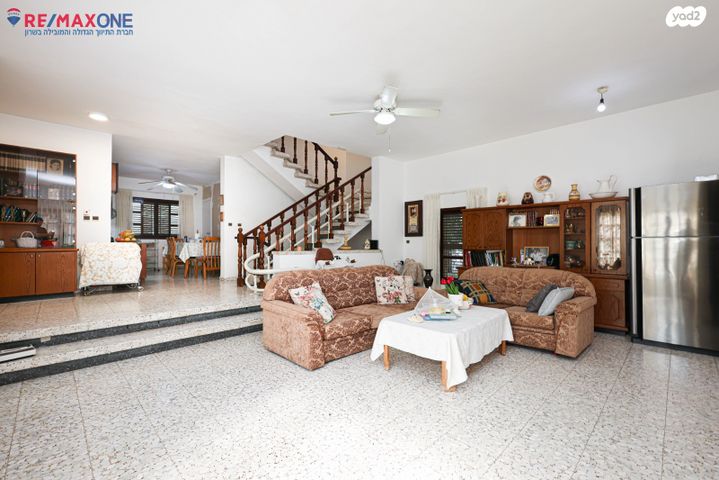 בית פרטי/ קוטג', המעפילים 35, מעוז, כפר סבא