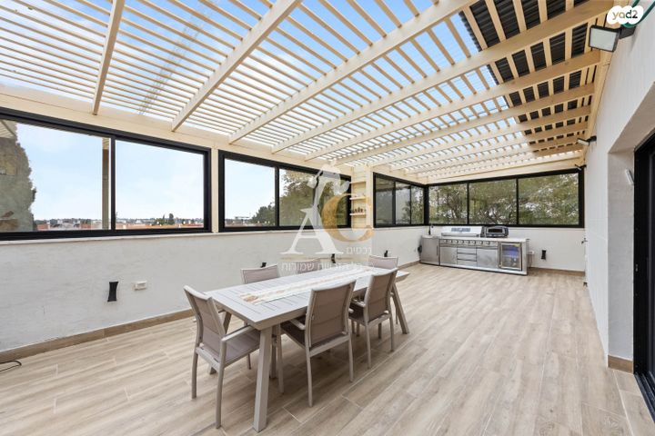 דופלקס, בית אליעזר, חדרה