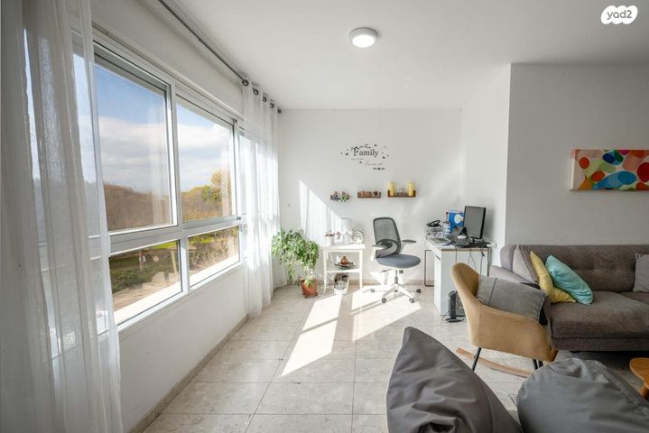 דירה, הנביאים, מודיעין מכבים רעות