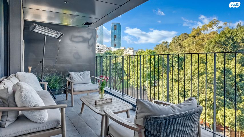 דירה, חרוזים, רמת גן