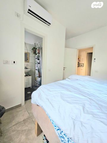 דירה, השופט ברנדייס, פתח תקווה