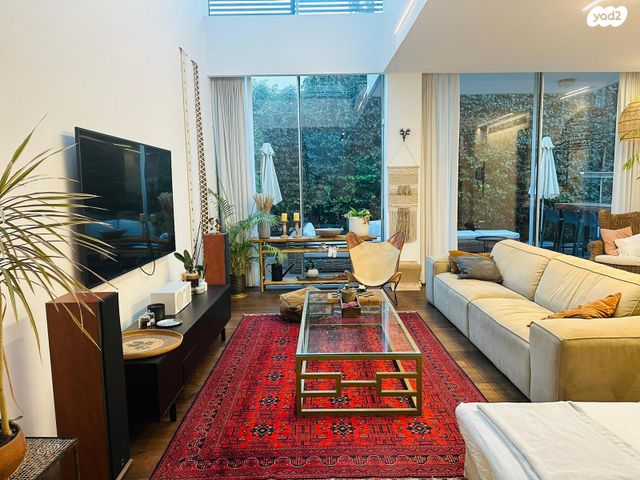 בית פרטי/ קוטג', מול הים 8, ארסוף, ארסוף