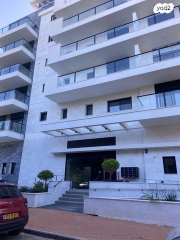 גג/ פנטהאוז, הרצליה